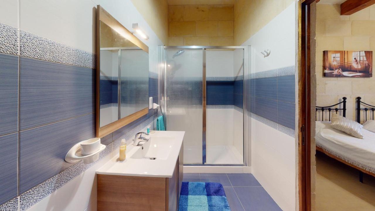 Qala Bed&Breakfast With Swimming Pool - Il-Wenniessa Luaran gambar